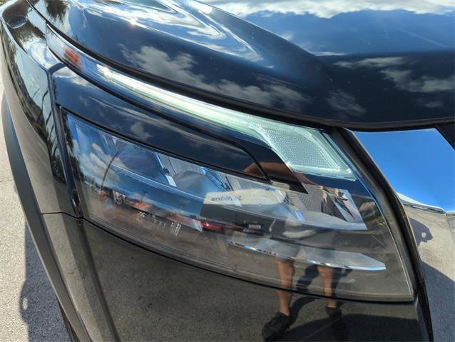 Certified 2025 Nissan Pathfinder SV w/ SV Premium Package image 13