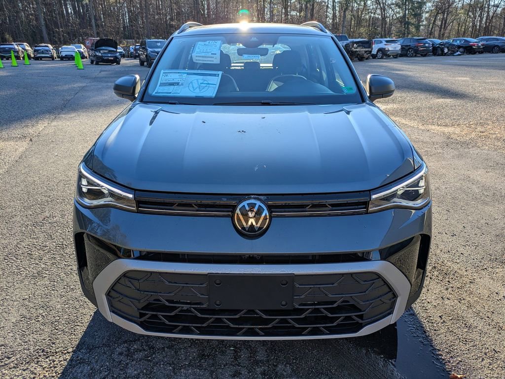 New 2026 Volkswagen Taos S image 9