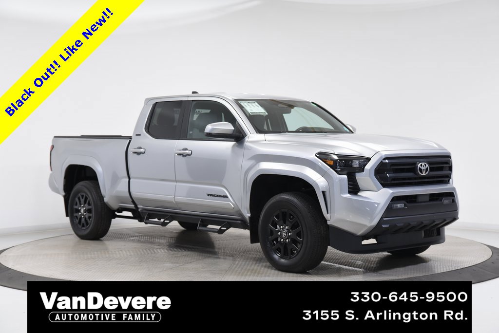 Used 2024 Toyota Tacoma SR5 image 1