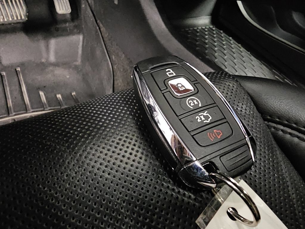 Used 2019 Lincoln Nautilus Reserve w/ Ultimate Package AWD/4WD image 37