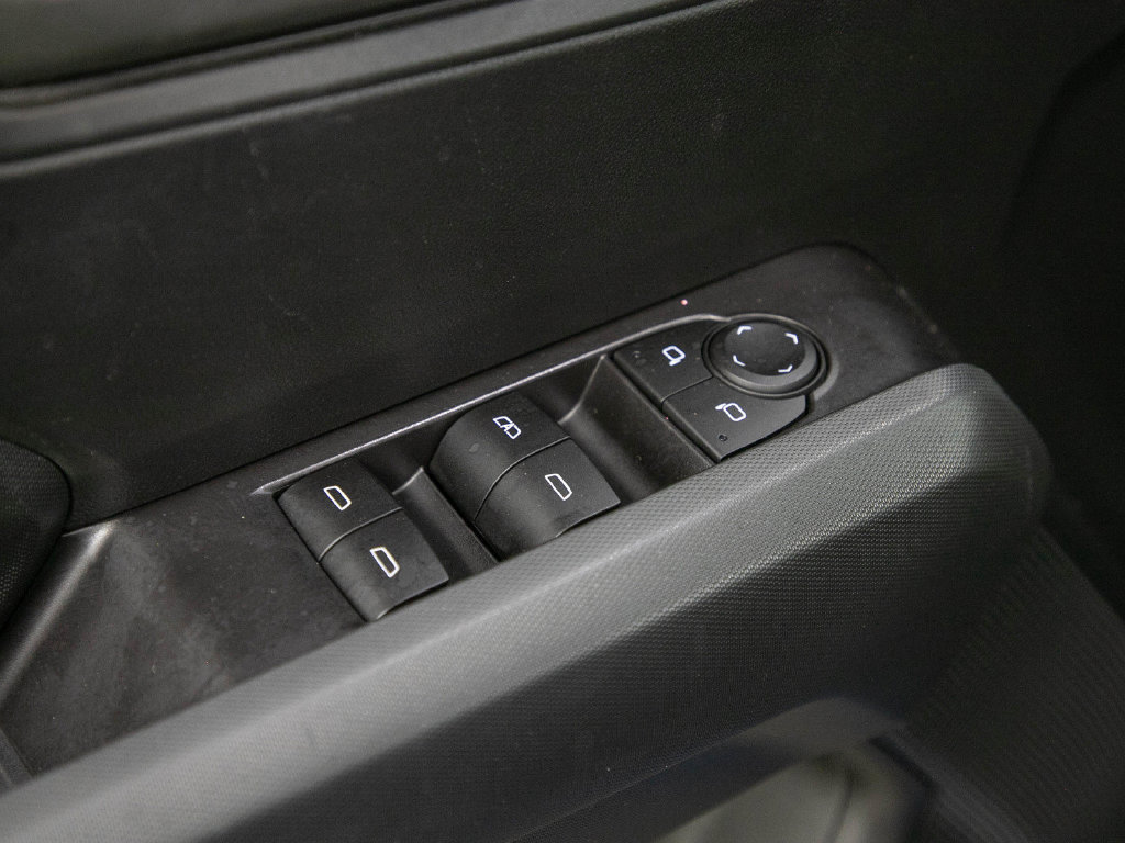 Used 2023 Chevrolet Colorado Trail Boss w/ Technology Package AWD/4WD image 23