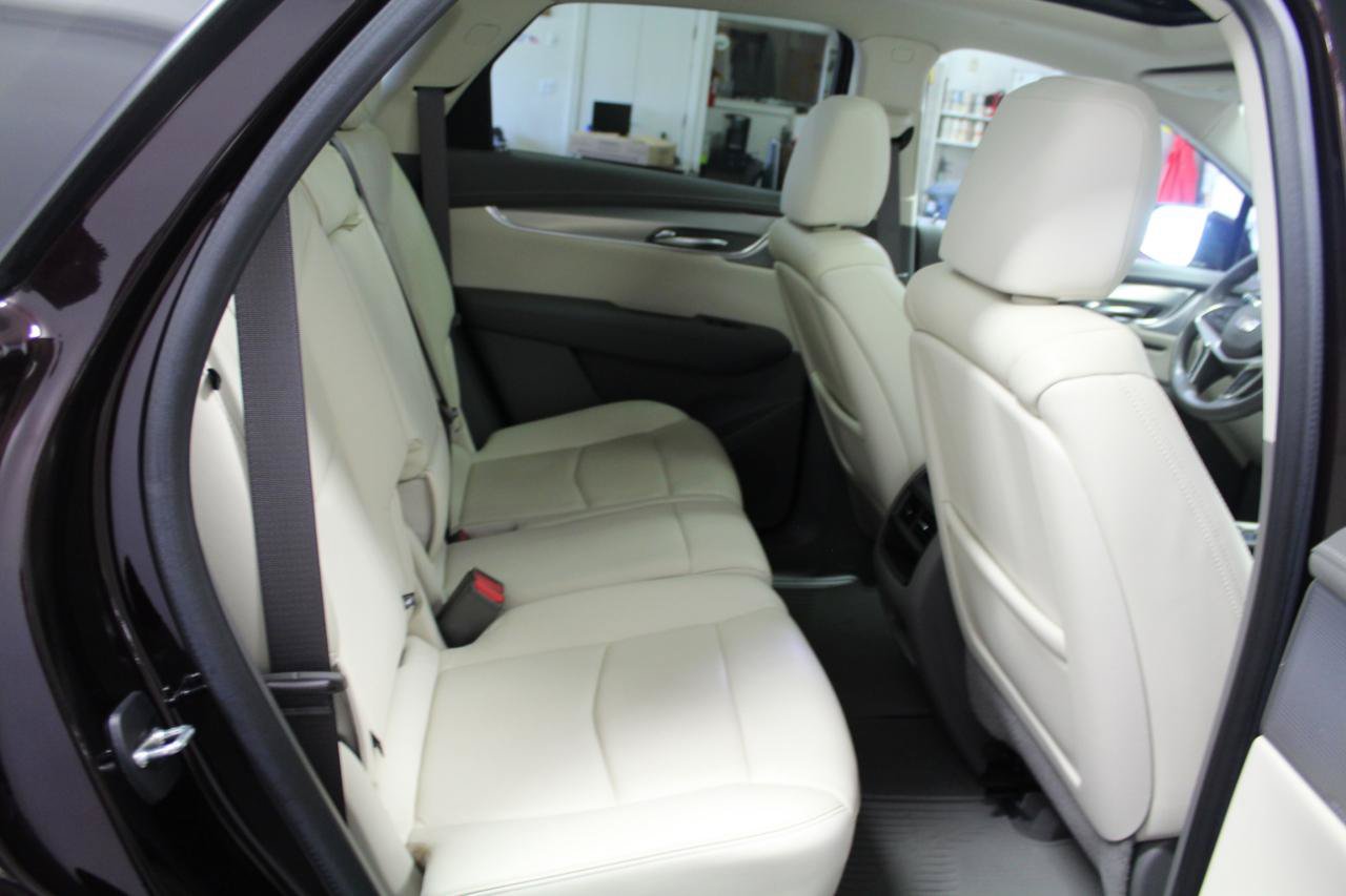 Used 2020 Cadillac XT5 Premium Luxury AWD/4WD image 28