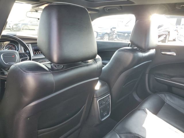 Used 2020 Dodge Charger SXT w/ Leather Interior Group RWD image 9