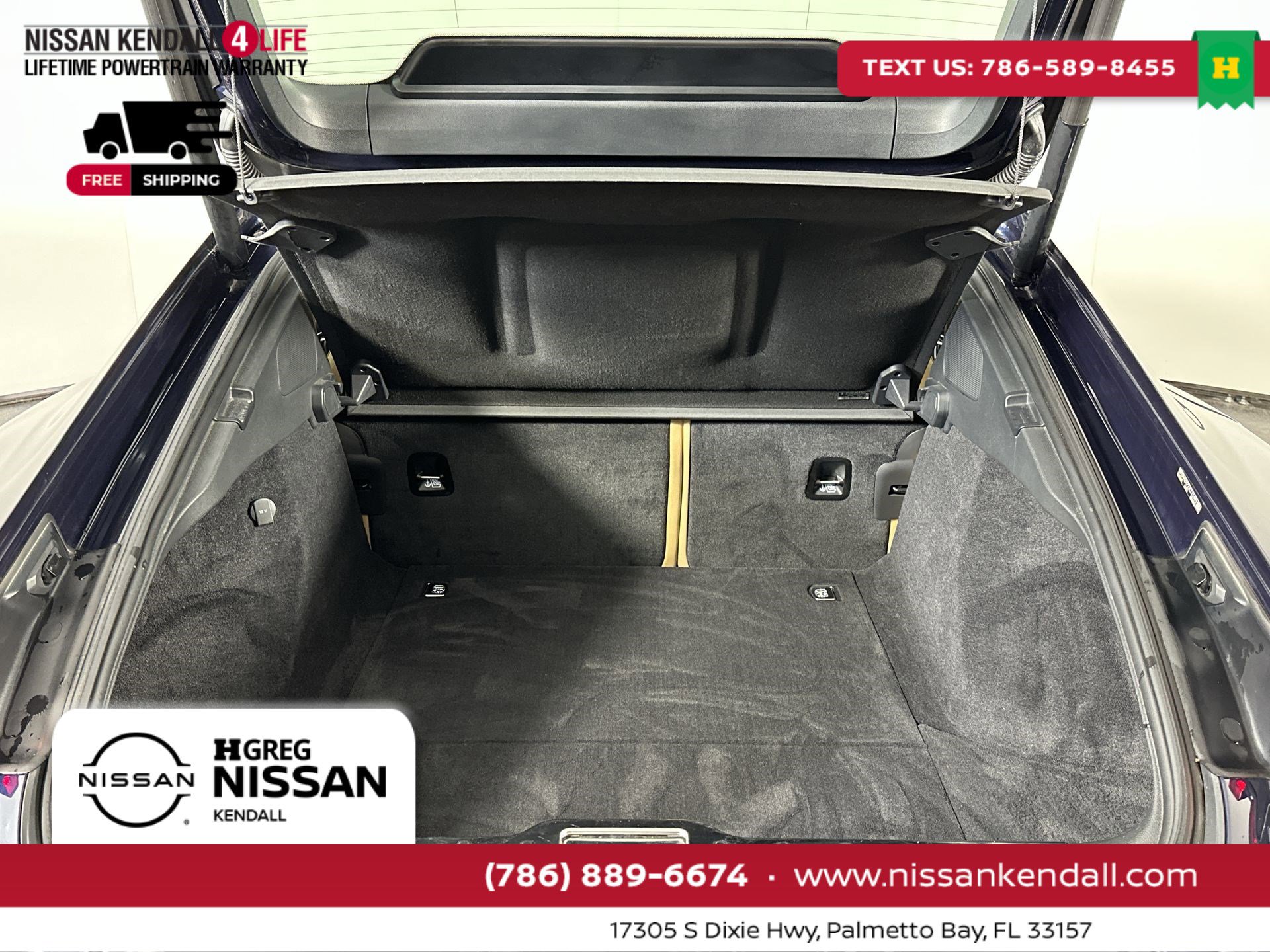 Used 2018 Porsche Panamera 4 image 29