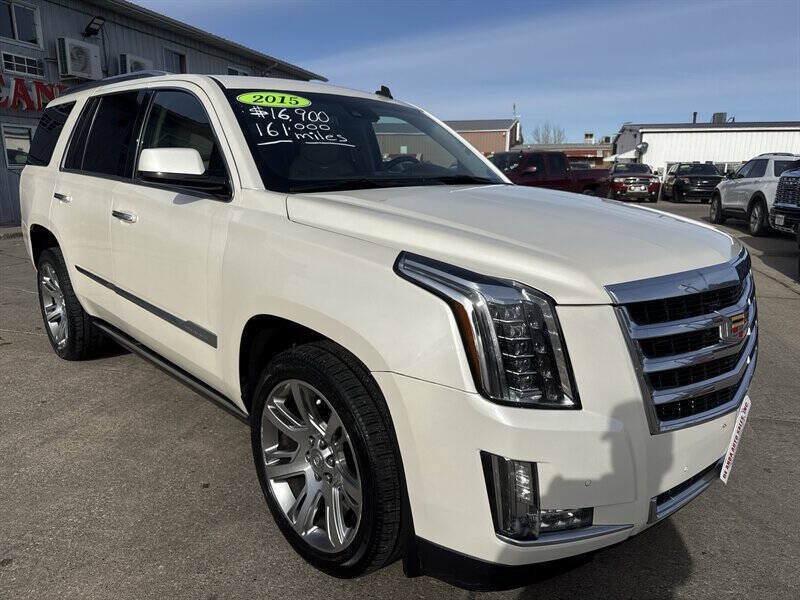 Used 2015 Cadillac Escalade Premium AWD/4WD image 11