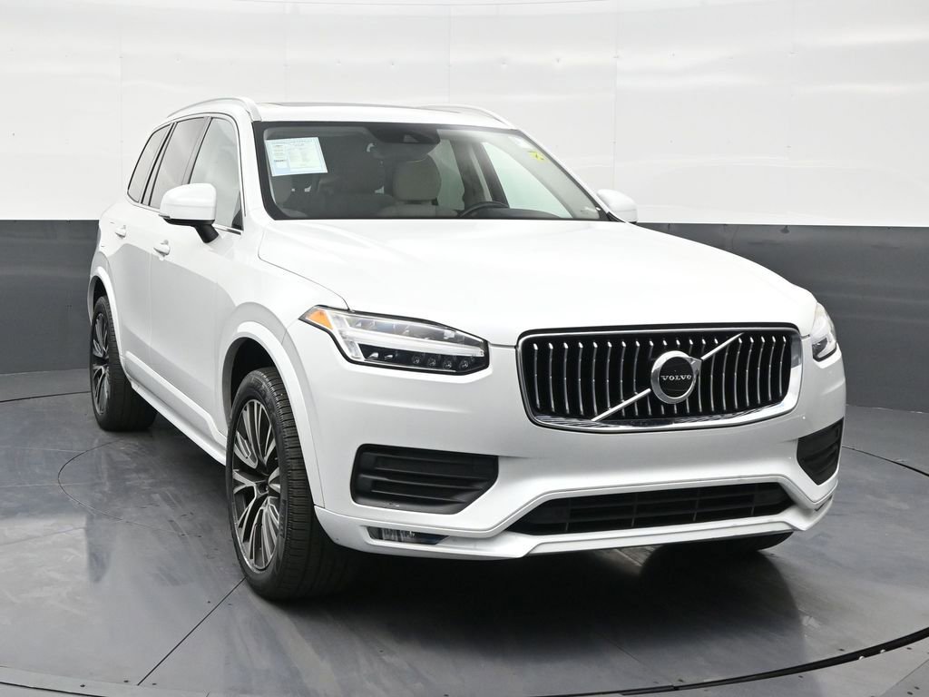 Used 2020 Volvo XC90 T6 Momentum w/ Protection Package Premier image 7