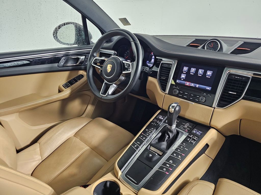 Used 2017 Porsche Macan S image 10