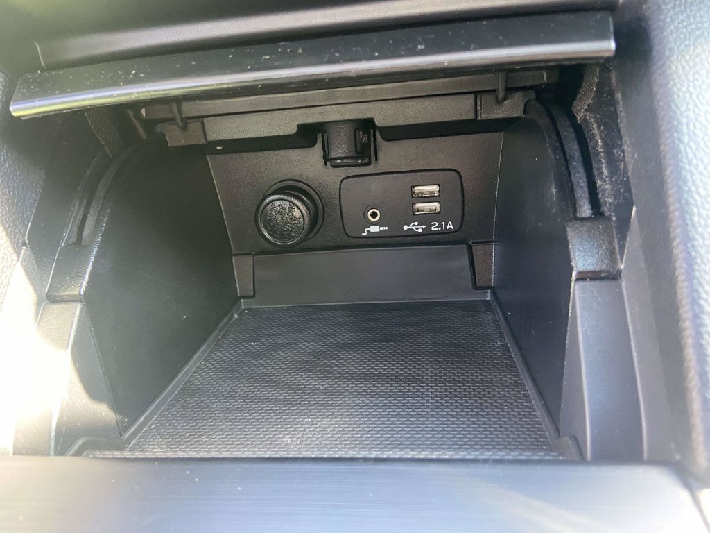 Used 2019 Subaru Outback 3.6R Touring AWD/4WD image 25