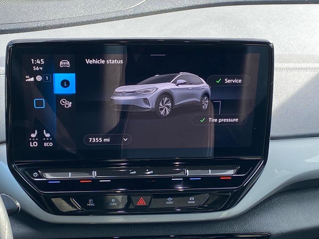 Used 2024 Volkswagen ID.4 S image 8