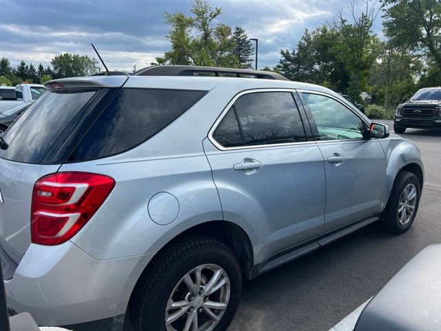 Used 2017 Chevrolet Equinox LT w/ Convenience Package FWD image 4
