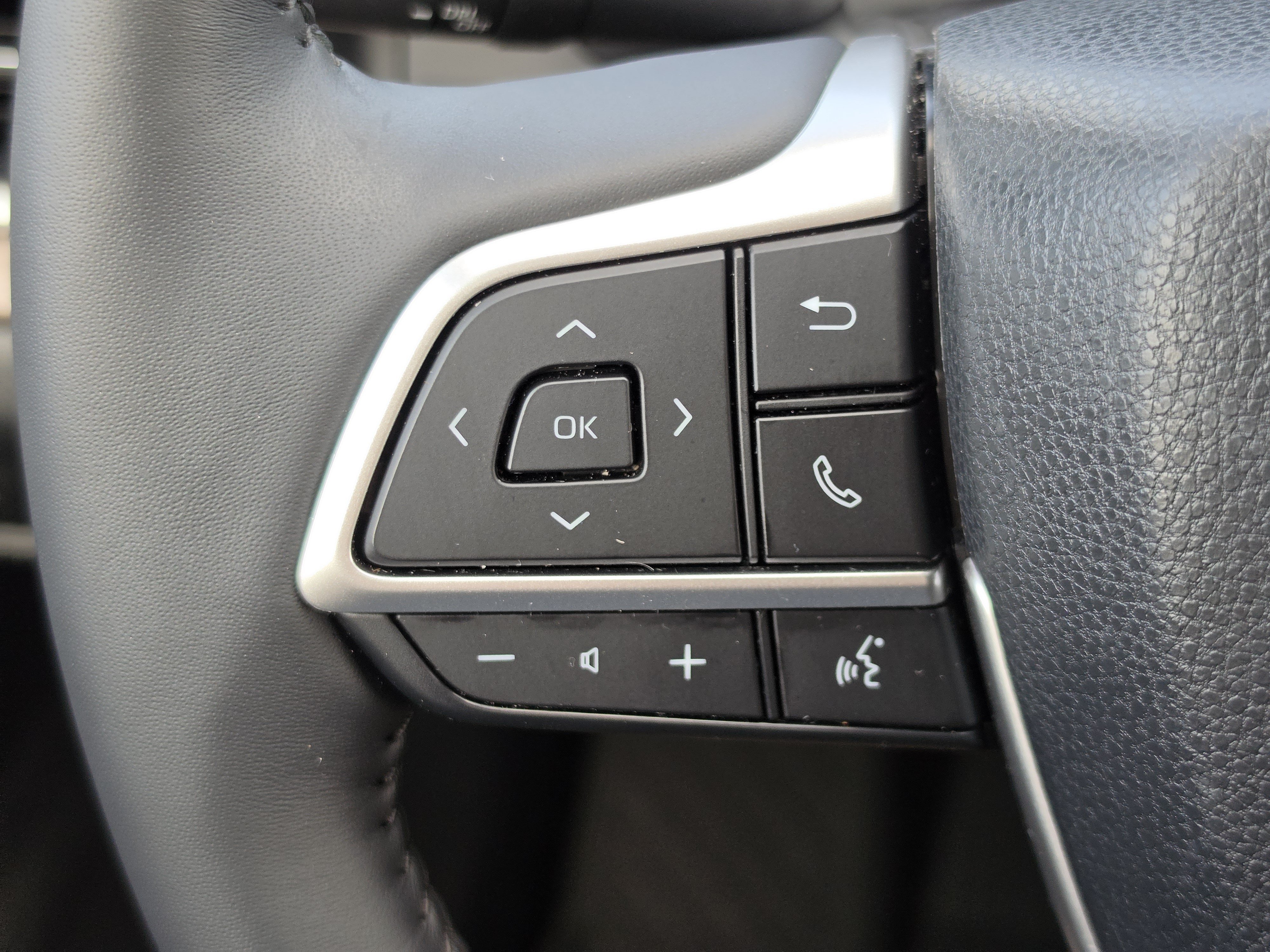 Certified 2025 Toyota Grand Highlander AWD image 20