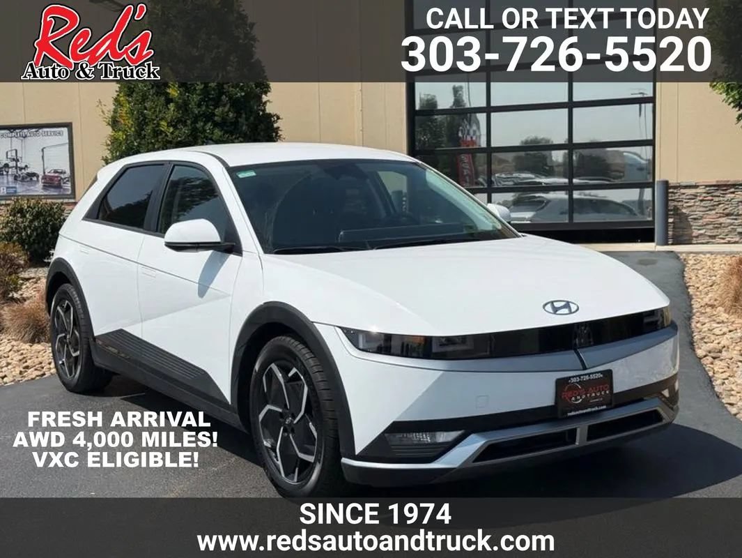 Used 2024 Hyundai Ioniq 5 SE AWD/4WD image 2