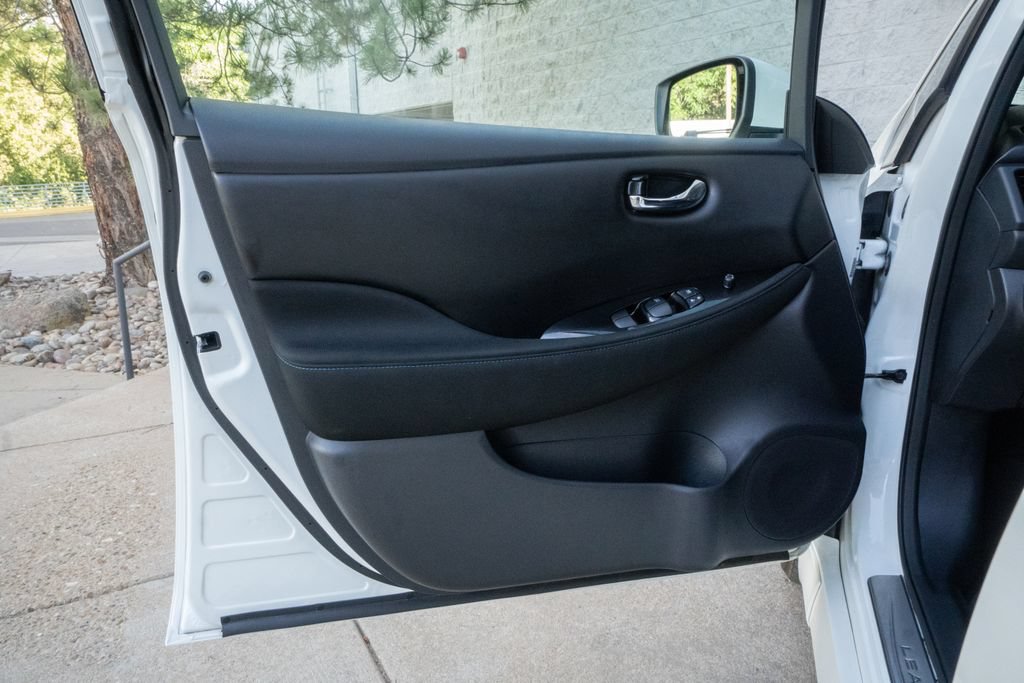 Used 2024 Nissan Leaf SV Plus FWD image 7