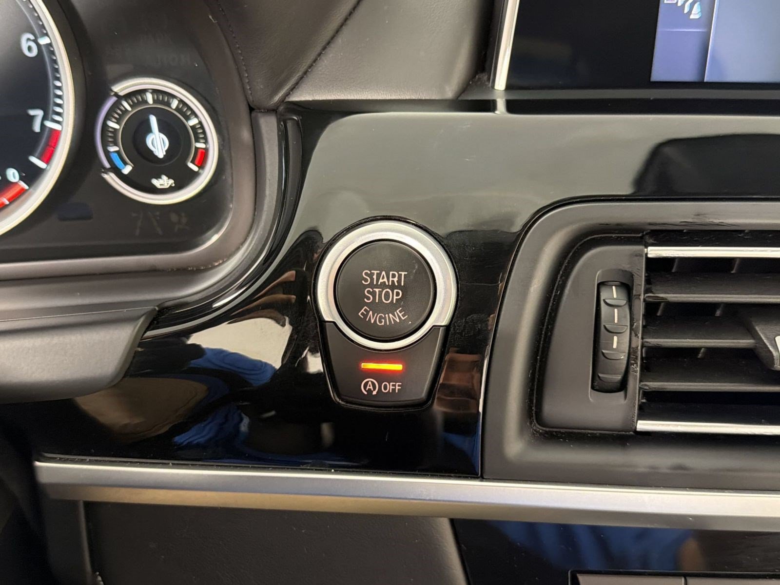 Used 2018 BMW 650i Convertible RWD image 17