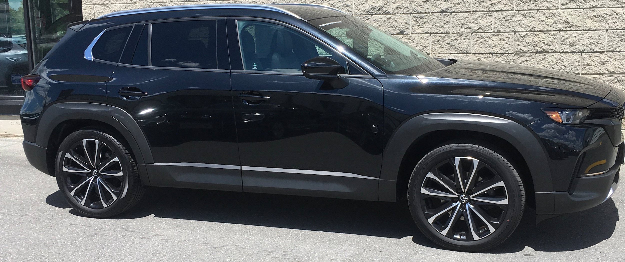 Certified 2025 MAZDA CX-50 2.5 Turbo w/ Weather Package AWD/4WD image 3