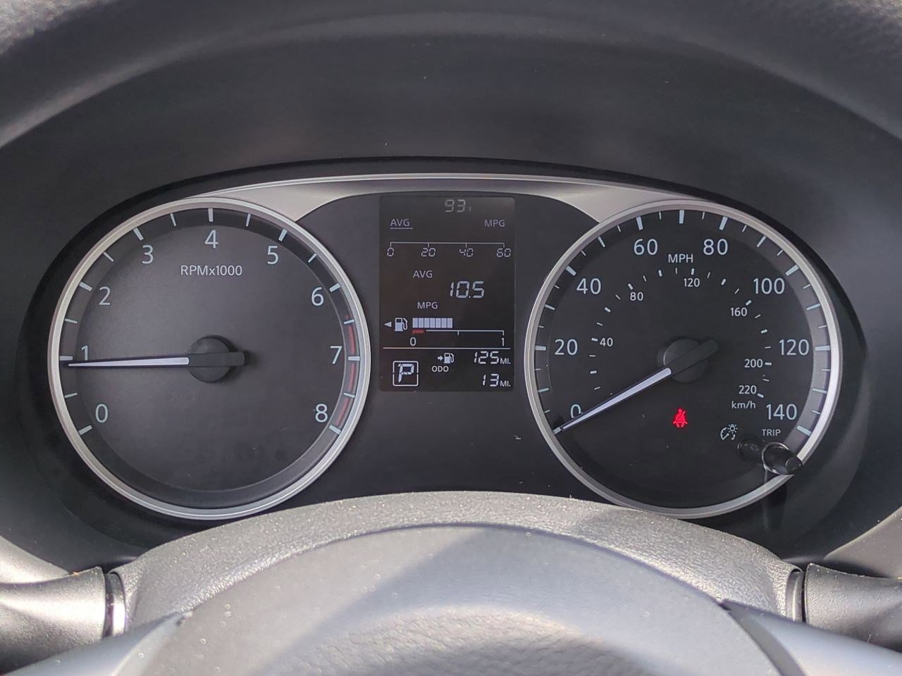 New 2025 Nissan Kicks Play S FWD image 17