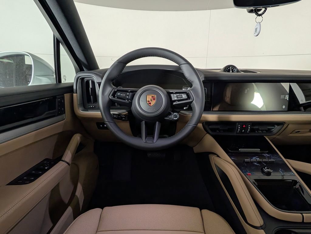 New 2026 Porsche Cayenne Coupe image 21