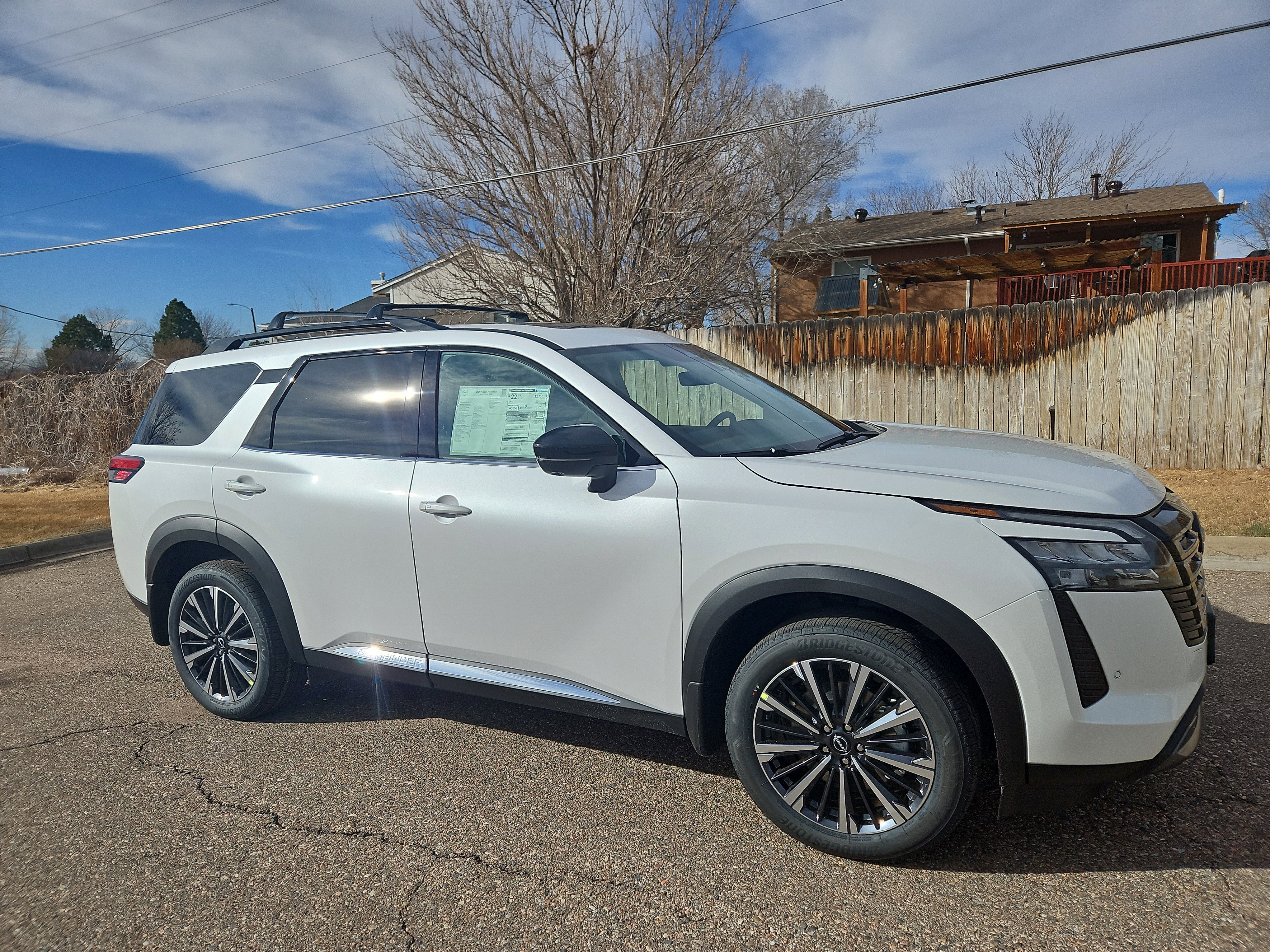 New 2026 Nissan Pathfinder Platinum AWD/4WD image 2