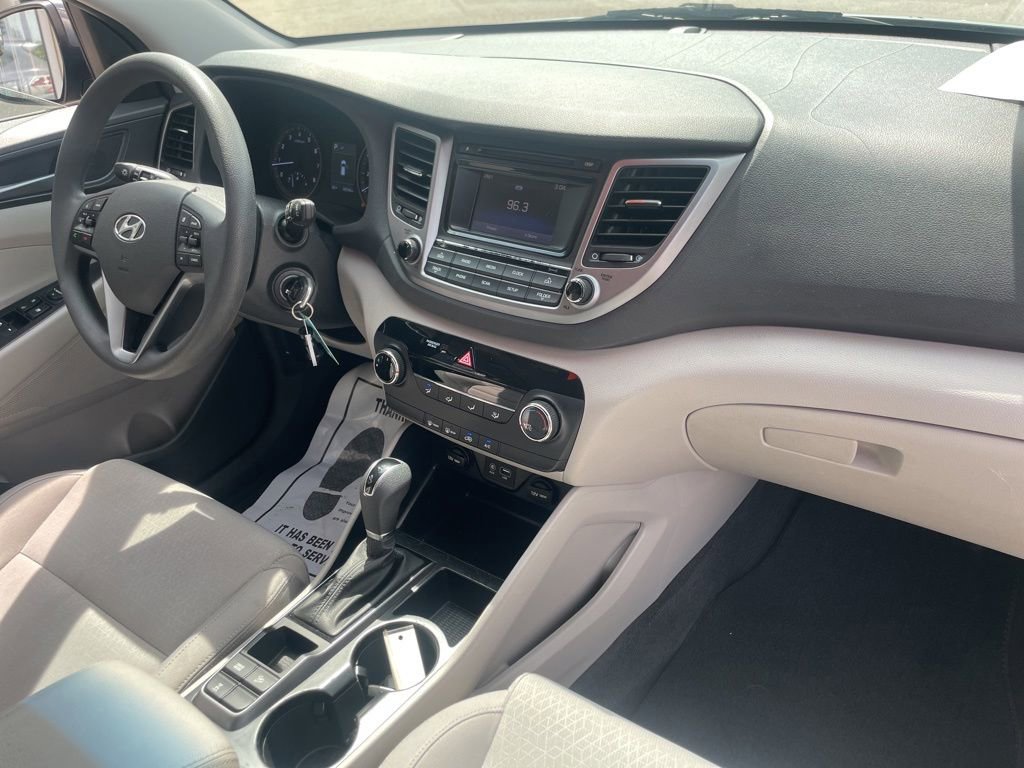 Used 2016 Hyundai Tucson SE w/ Option Group 02 AWD/4WD image 18
