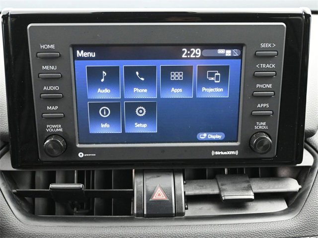 Used 2022 Toyota RAV4 LE image 11