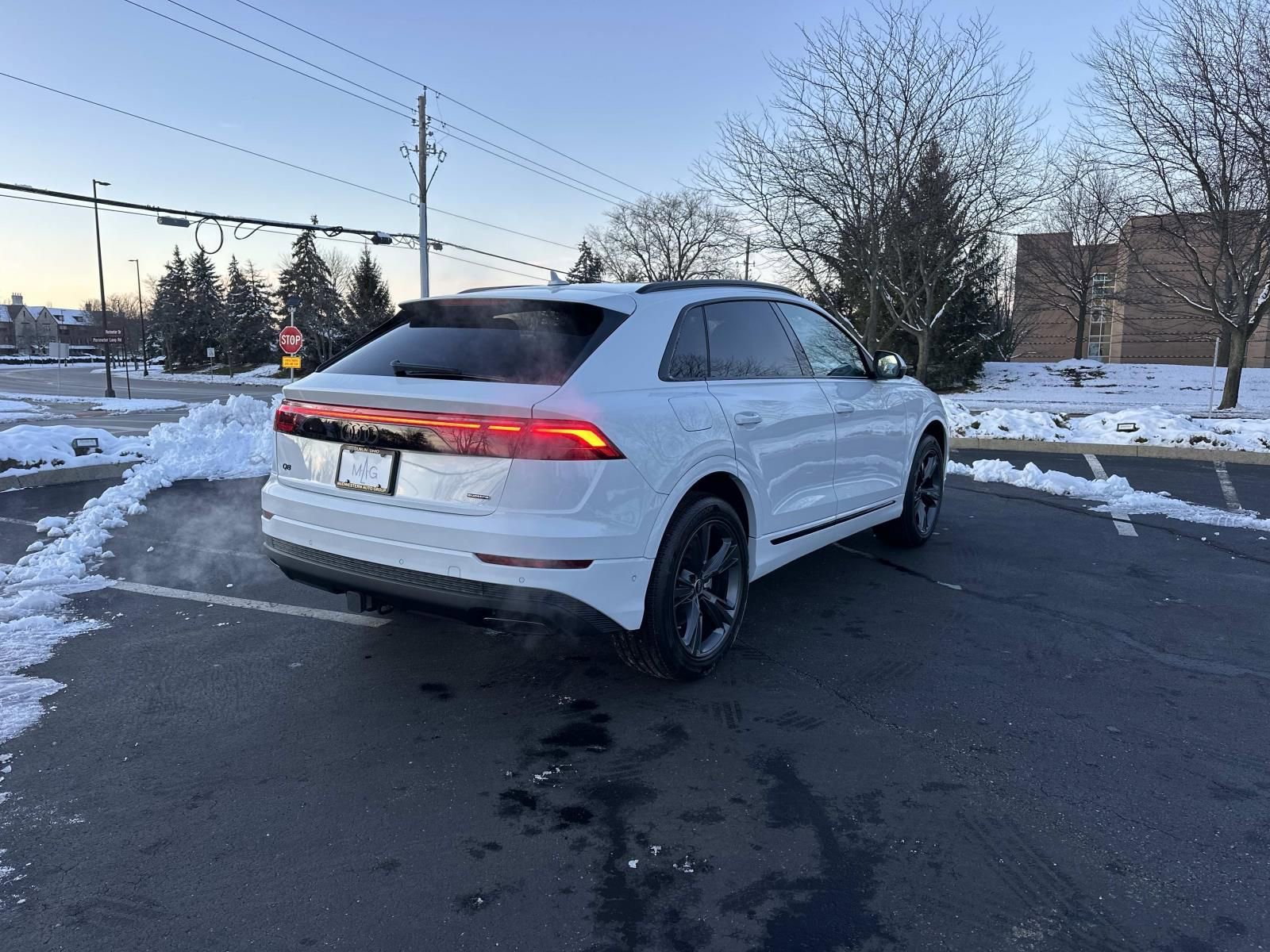 New 2026 Audi Q8 Premium AWD/4WD image 7