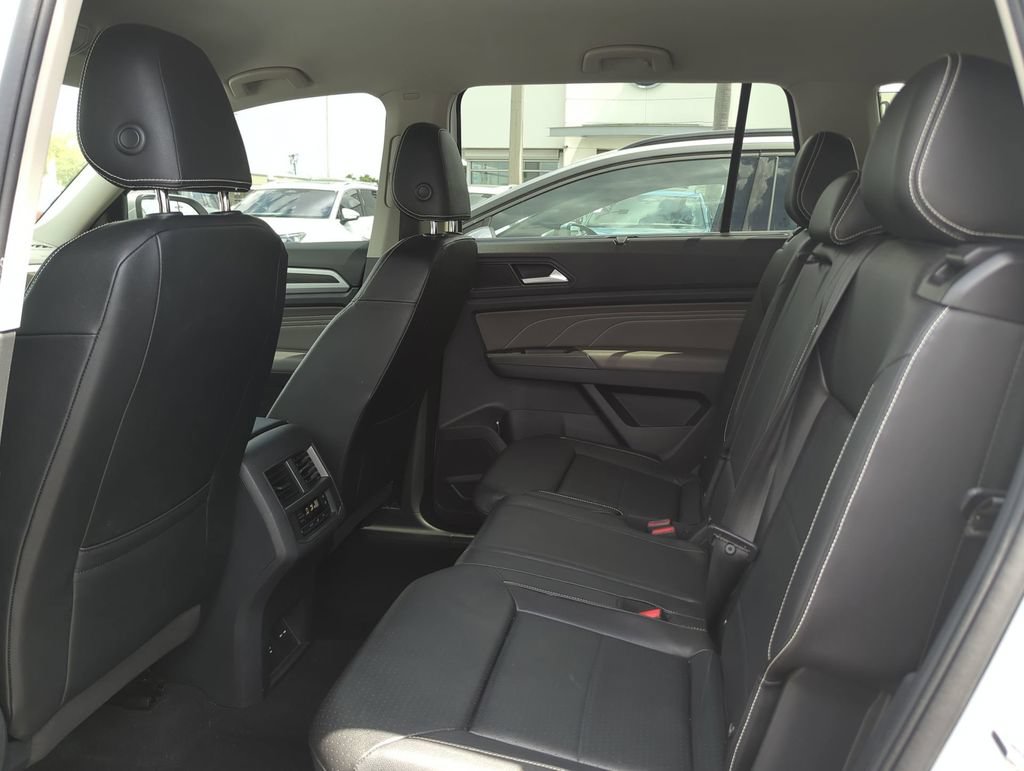 Certified 2023 Volkswagen Atlas SE FWD image 15