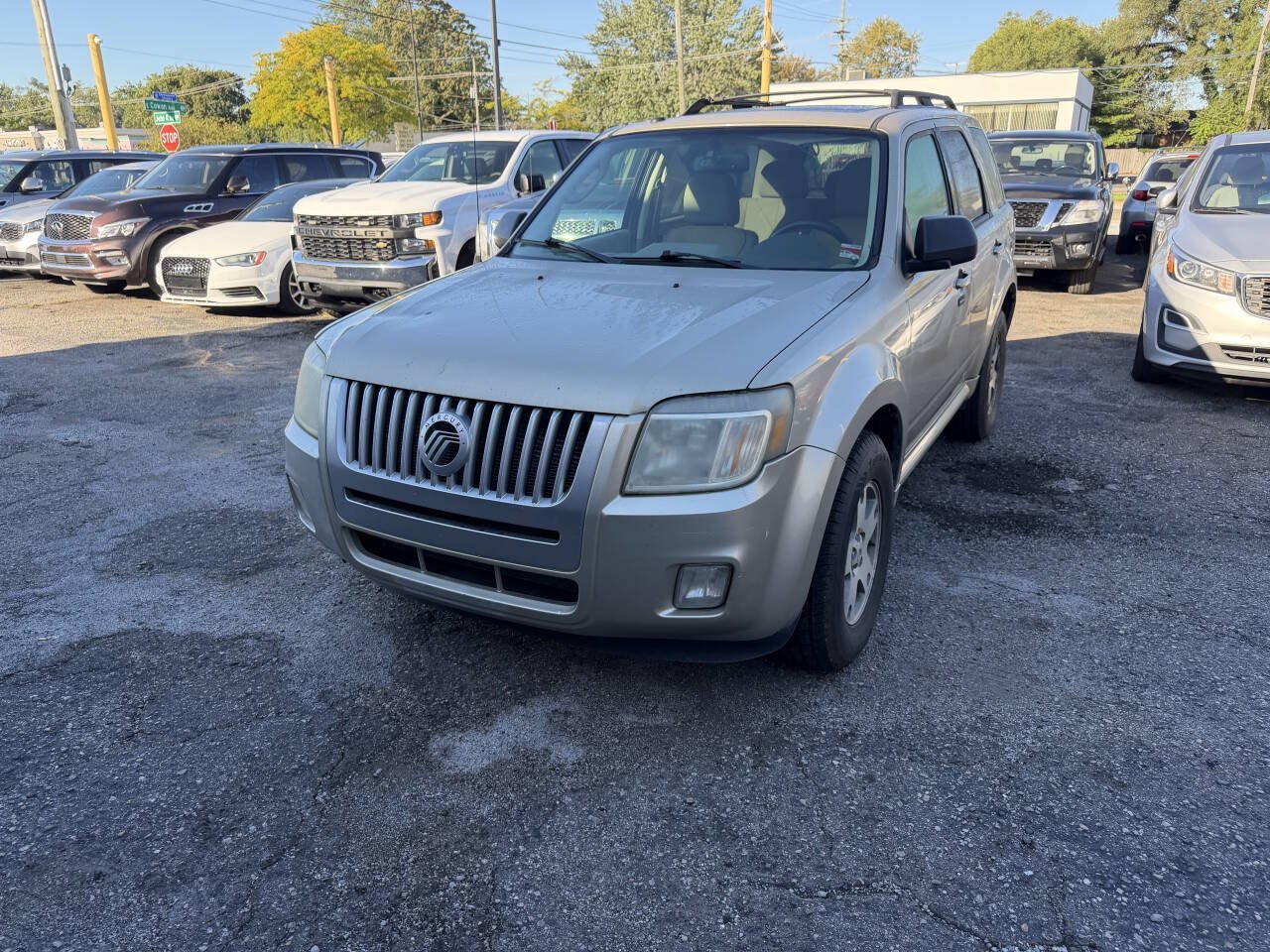 Used 2011 Mercury Mariner 4WD w/ 101A Rapid Spec Order Code image 4