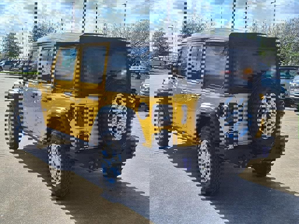 Used 2019 Jeep Wrangler Unlimited Sport S image 2