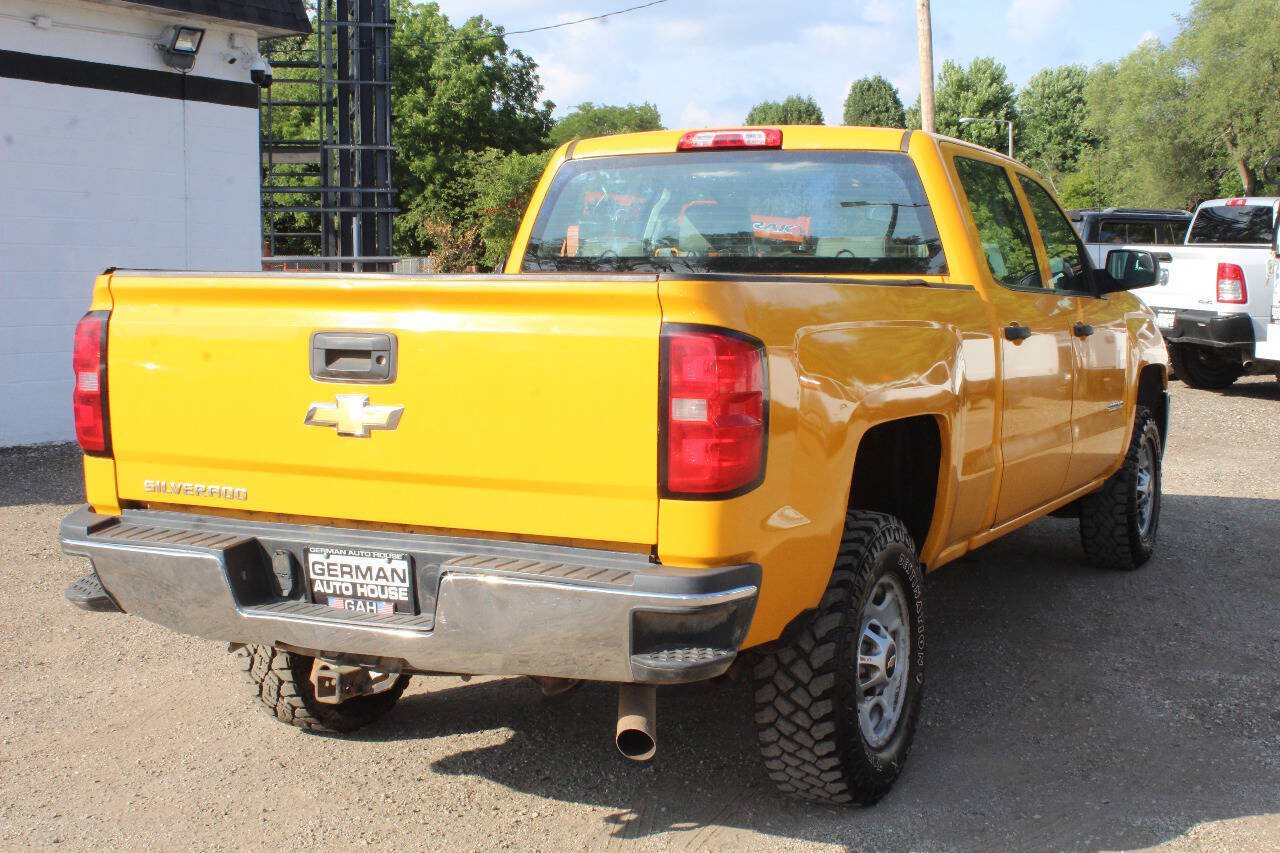Used 2015 Chevrolet Silverado 2500 W/T AWD/4WD image 5