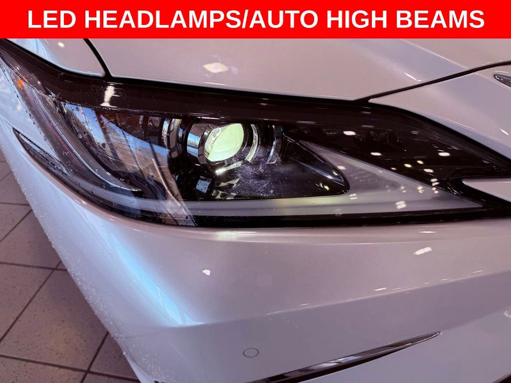 Certified 2025 Lexus ES 300h F Sport image 9