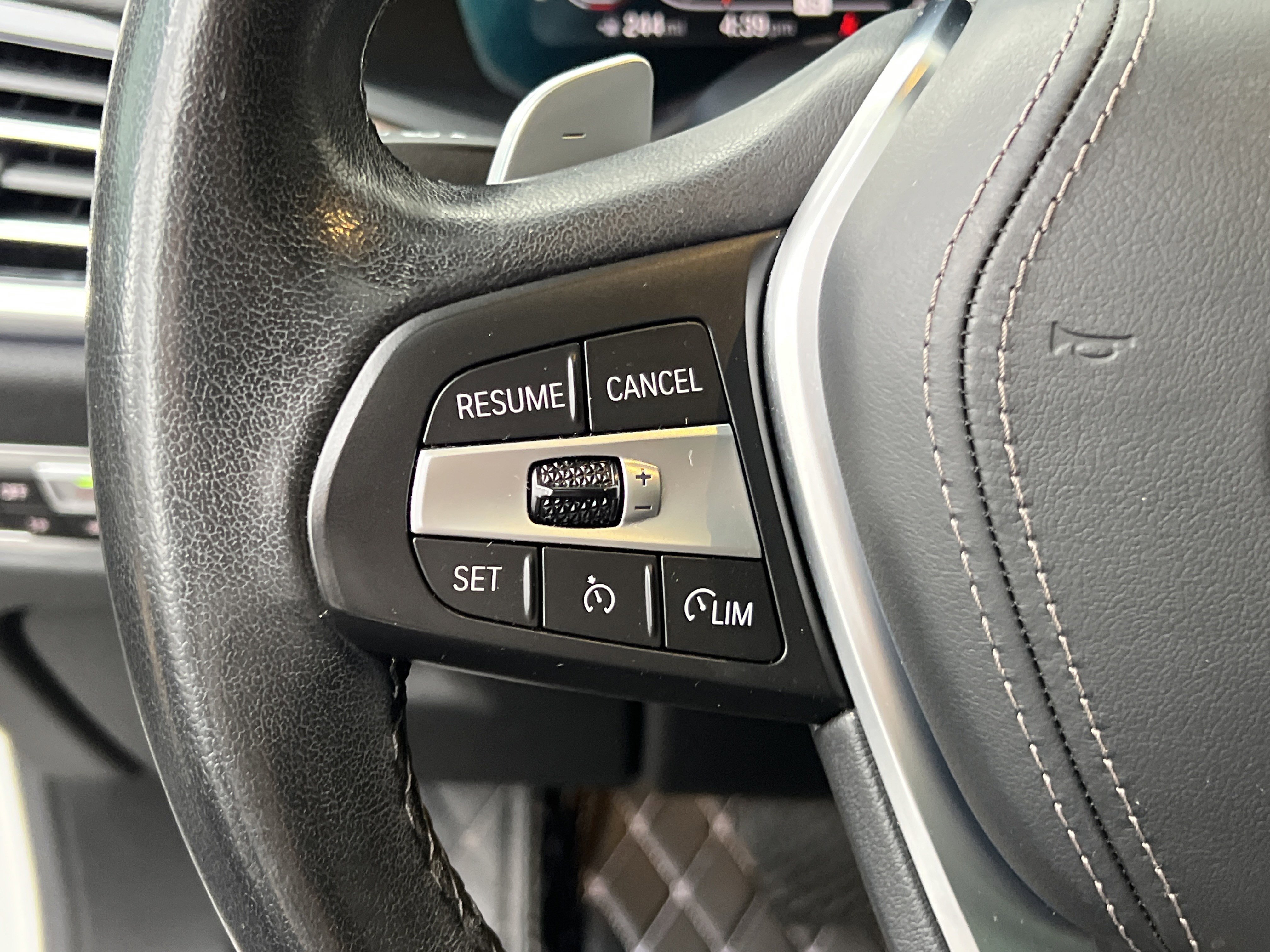 Used 2021 BMW X5 sDrive40i w/ Convenience Package image 27