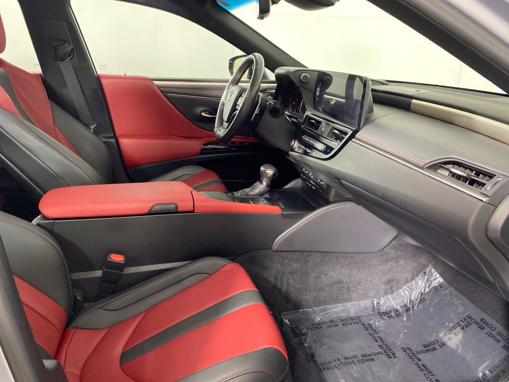 Certified 2022 Lexus ES 300h F Sport w/ Accessory Package 2 FWD image 33