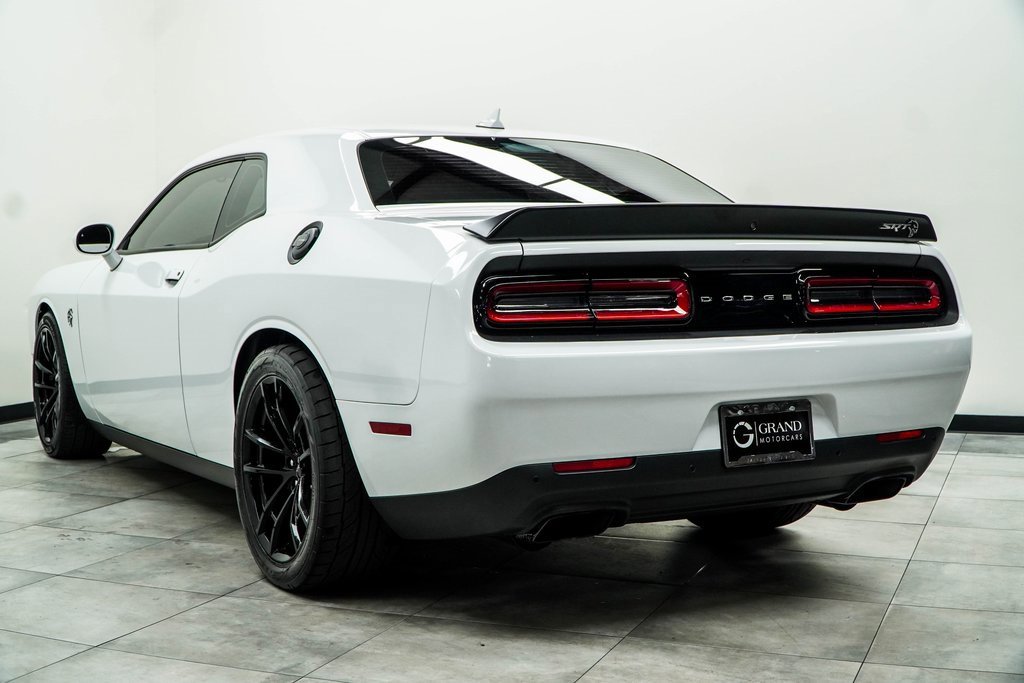 Used 2023 Dodge Challenger SRT Hellcat image 11