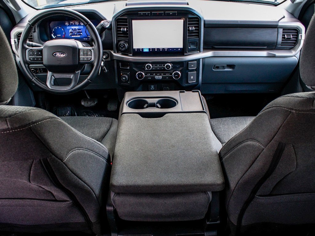 Used 2024 Ford F150 XLT image 32