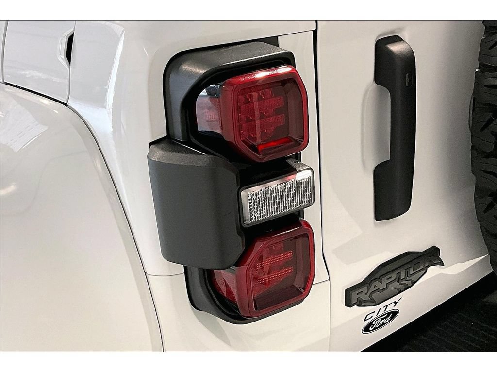 New 2026 Ford Bronco Raptor AWD/4WD image 37