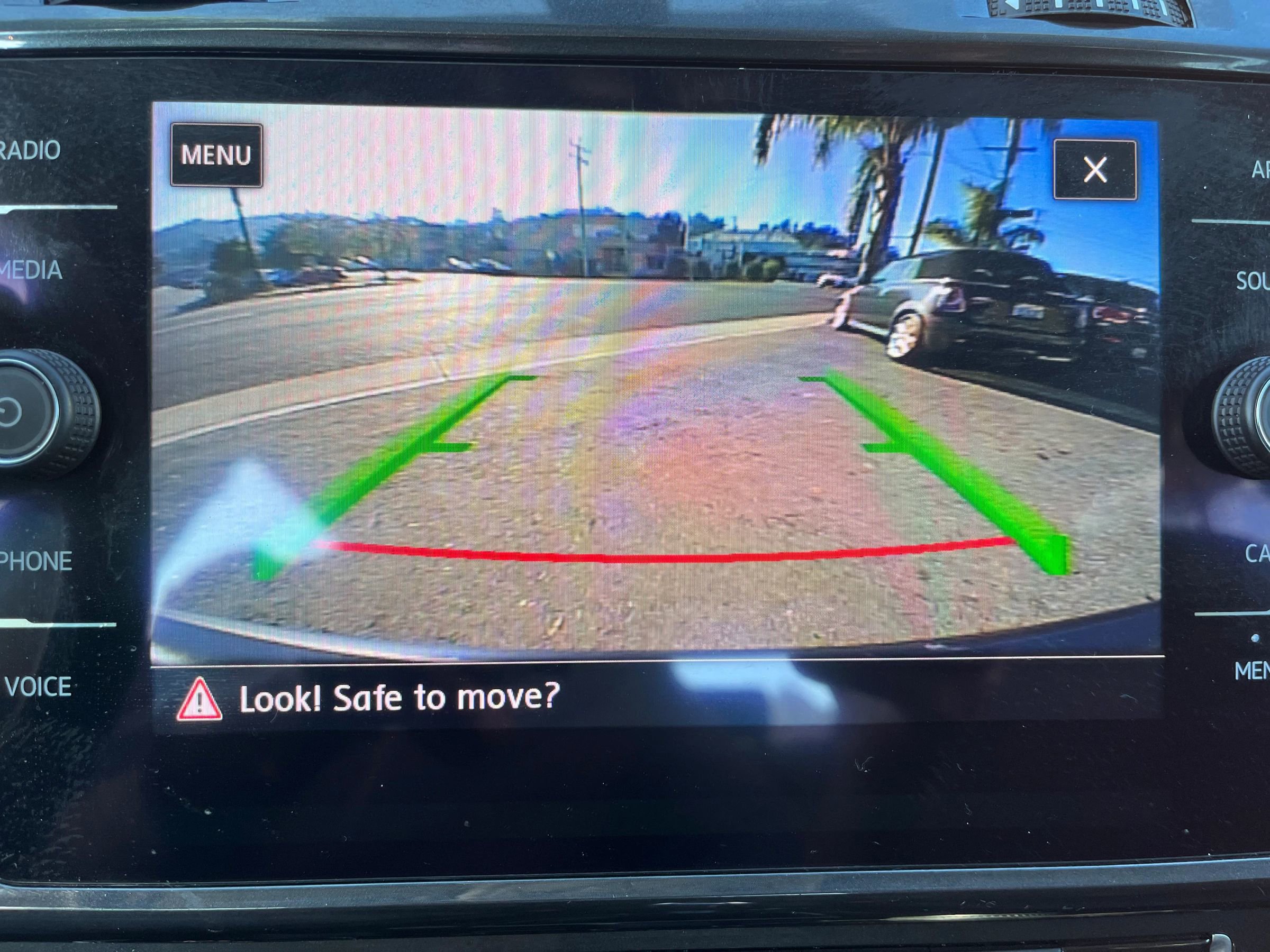Used 2019 Volkswagen e-Golf SE w/ Driver Assistance Package FWD image 17