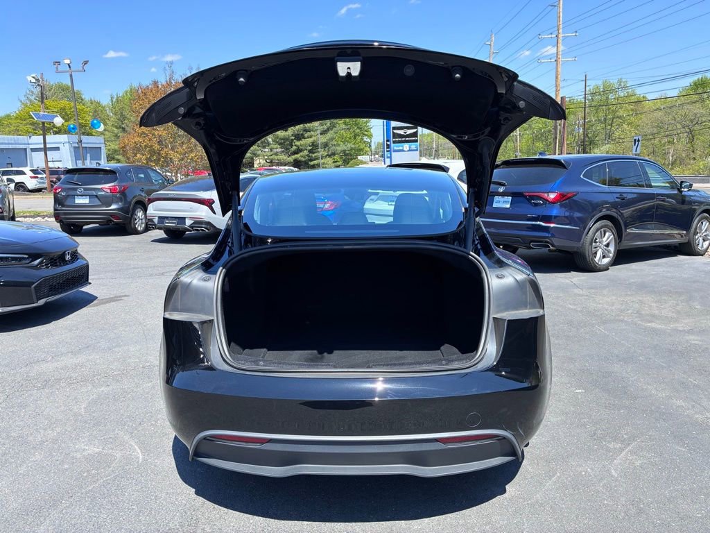 Used 2024 Tesla Model 3 Standard Range RWD image 11