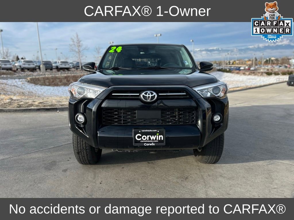 Used 2024 Toyota 4Runner SR5 Premium image 2