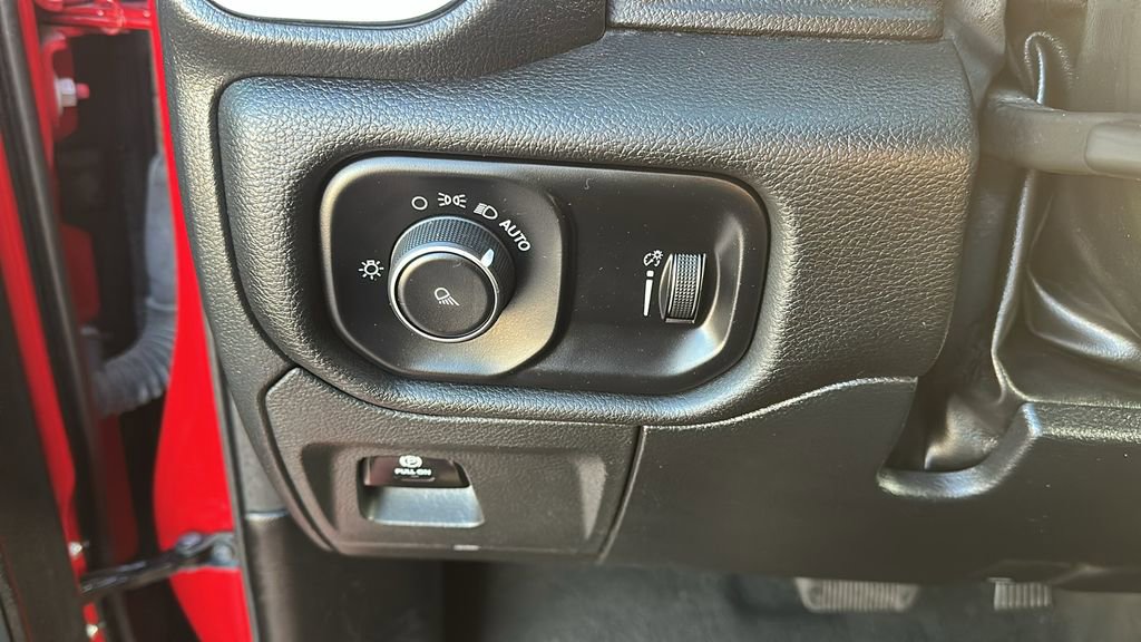Used 2024 RAM 1500 Laramie image 21