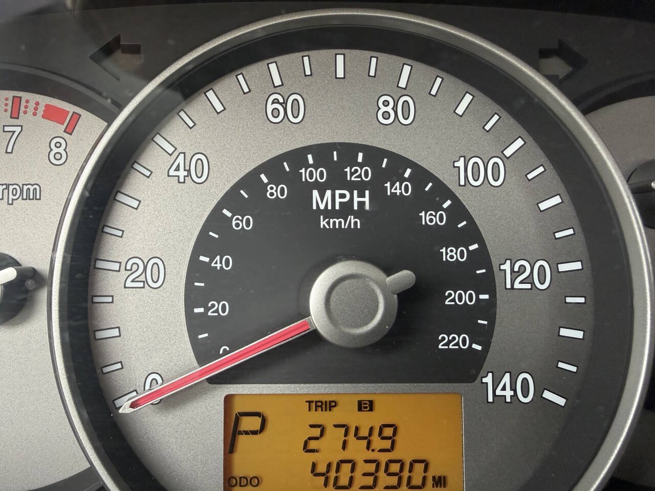 Used 2007 Kia Rondo LX w/ Convenience Pkg FWD image 22