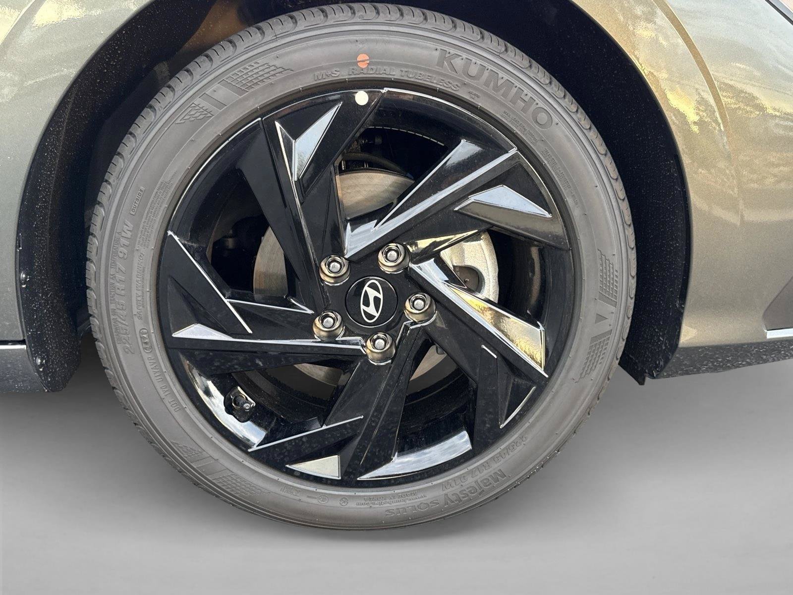 New 2026 Hyundai Elantra SEL Sport FWD image 24