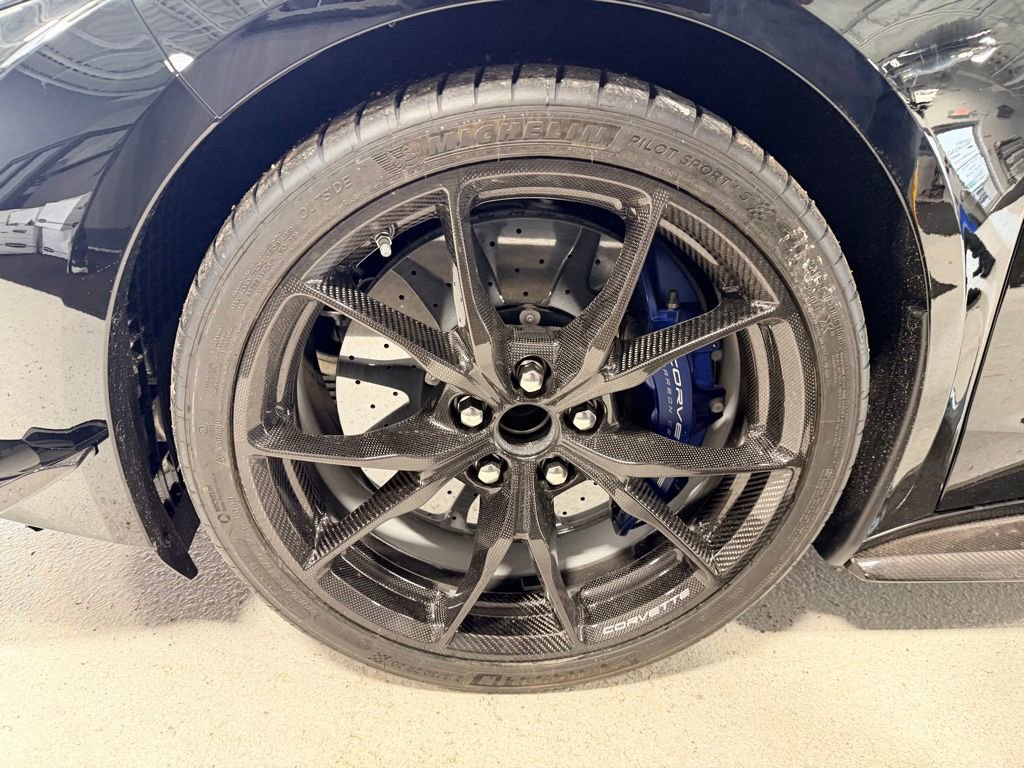 New 2026 Chevrolet Corvette ZR1 w/ ZR1 Carbon Fiber Aero Package image 3