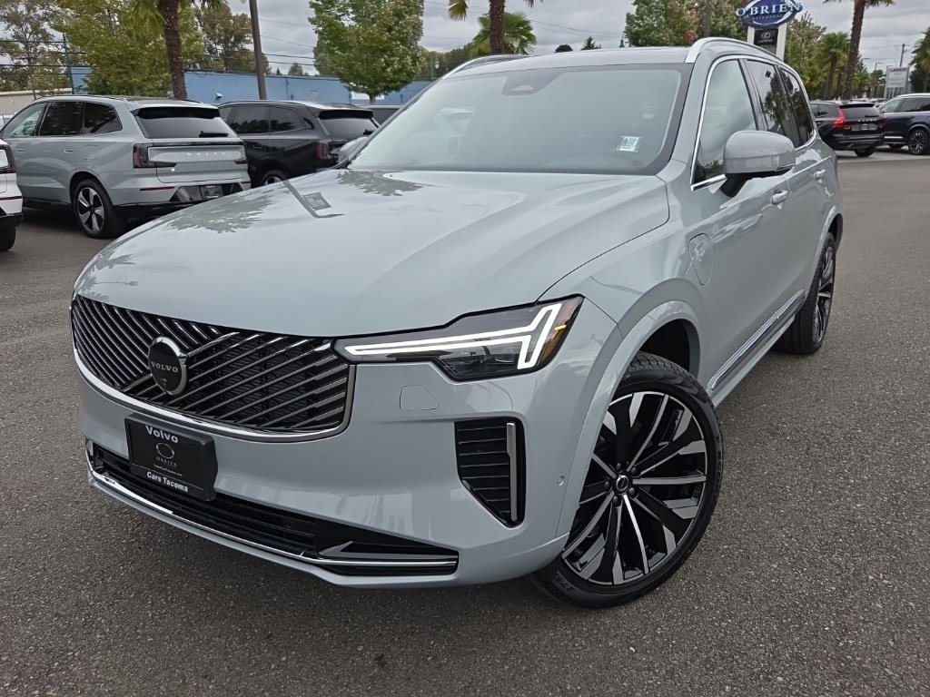 New 2026 Volvo XC90 T8 Plus image 1