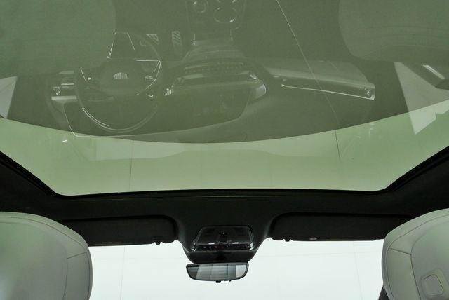 Used 2023 Cadillac Lyriq 2WD image 6