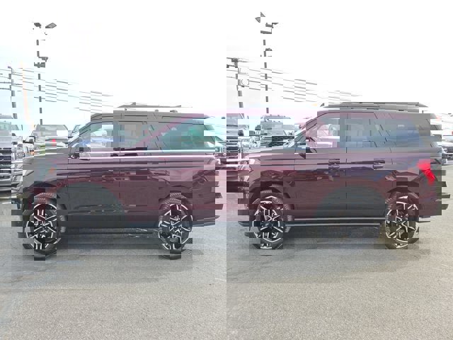 Used 2020 Ford Expedition Max Limited w/ Equipment Group 303A image 3