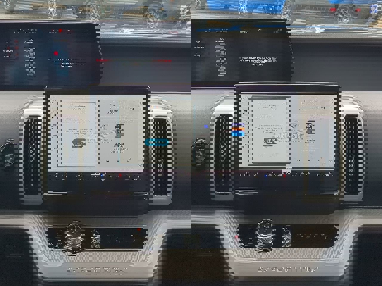 New 2026 Ford Expedition Active image 18