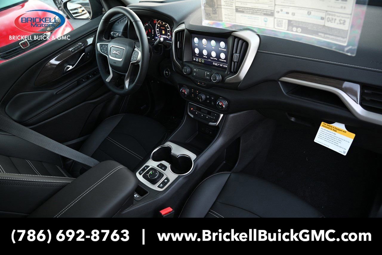 New 2024 GMC Terrain Denali w/ Denali Premium Package image 15