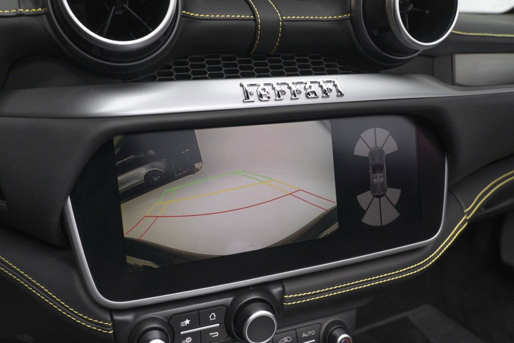 Used 2019 Ferrari Portofino image 62