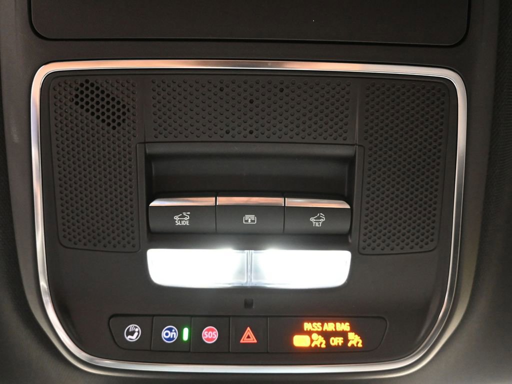 Certified 2025 Buick Enclave Avenir w/ Super Cruise Package image 20