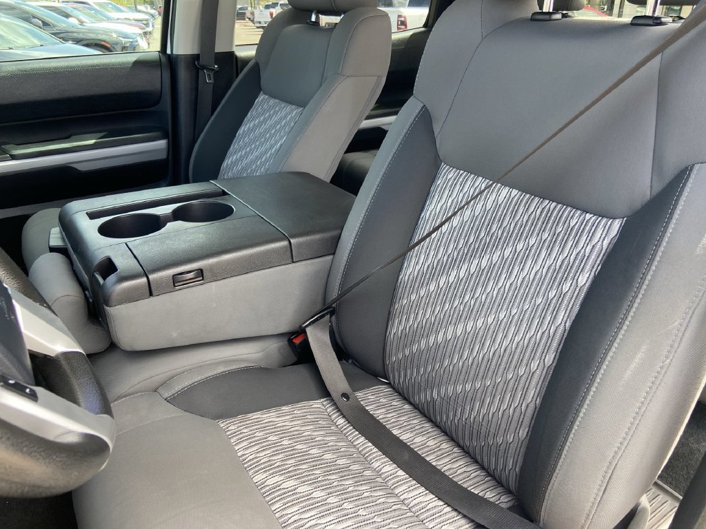 Used 2020 Toyota Tundra SR5 RWD image 13